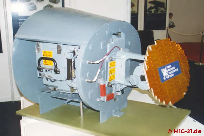 Für die Ausrüstung der Exportmaschinen vorgesehen: Grifo-Radar von FIAR (Italien).