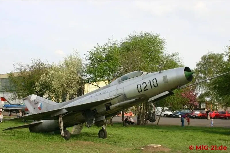 0210 is stored as a monument at Stará Aerovka.
