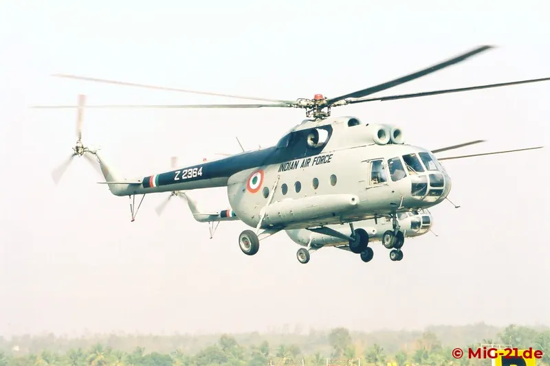 ... und Mi-8 zur logistischen Absicherung der Veranstaltung im Einsatz. Letztere führten auch die …