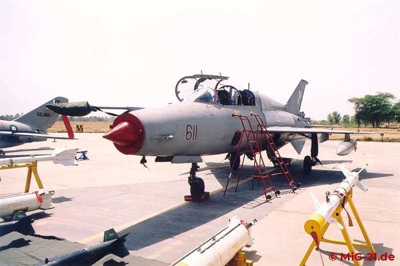 Used without authorisation in: Aviation Archives 03 / 2008