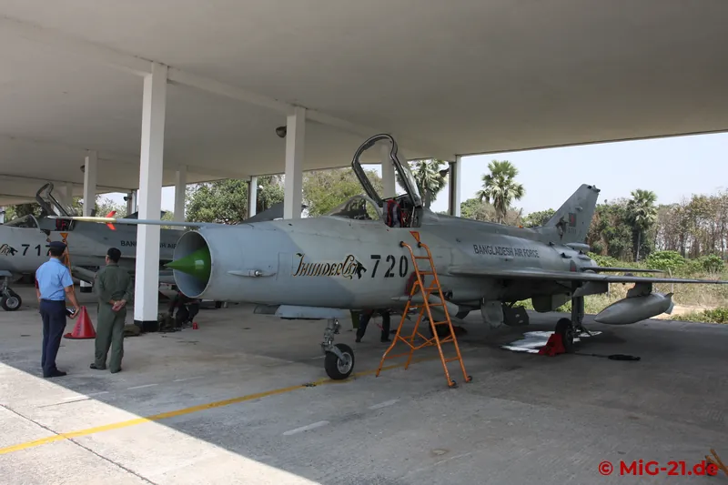 ... and the final version F-7BG-I.