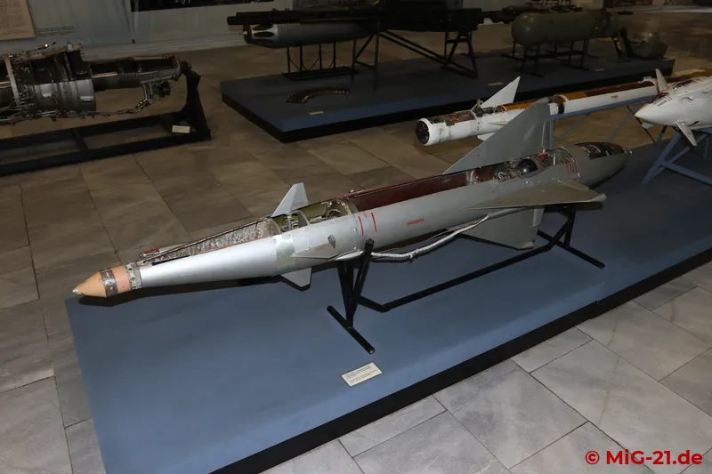 ... and RS-2US missiles, ...