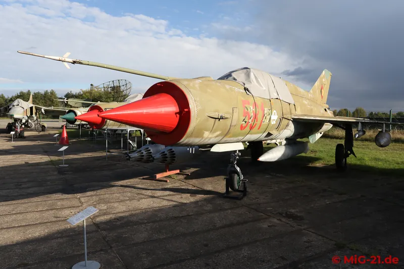MiG-21M 581 last flew with the reconnaissance squadron TFS-47.