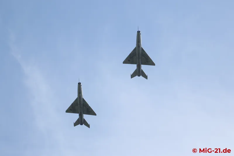 ... the two UMDs are already back and, after a flypast, ...