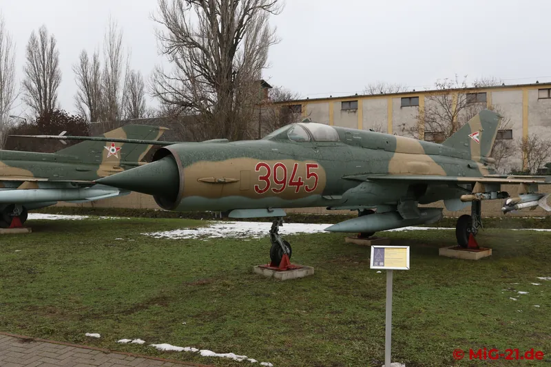 ... MiG-21bis LASUR, ...