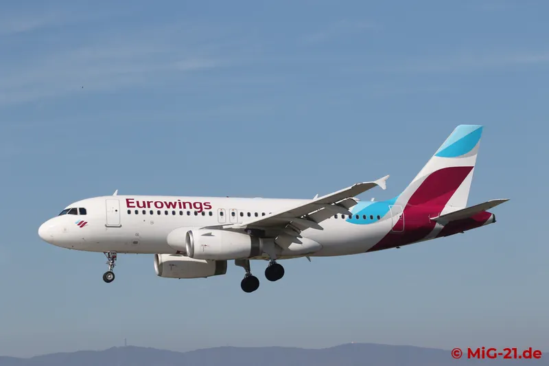 A few civil landings later ...