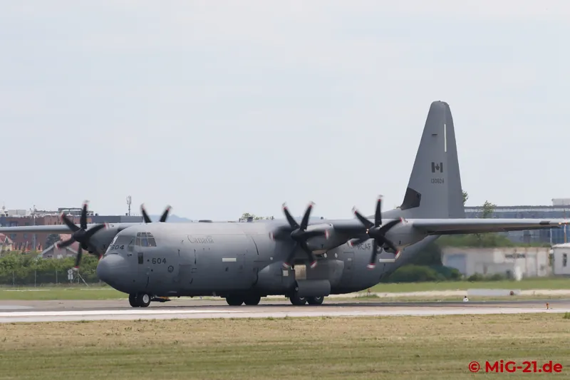 Allegedly the reason for a temporary photography ban on Thursday: a Canadian C-130 takes off on supply …