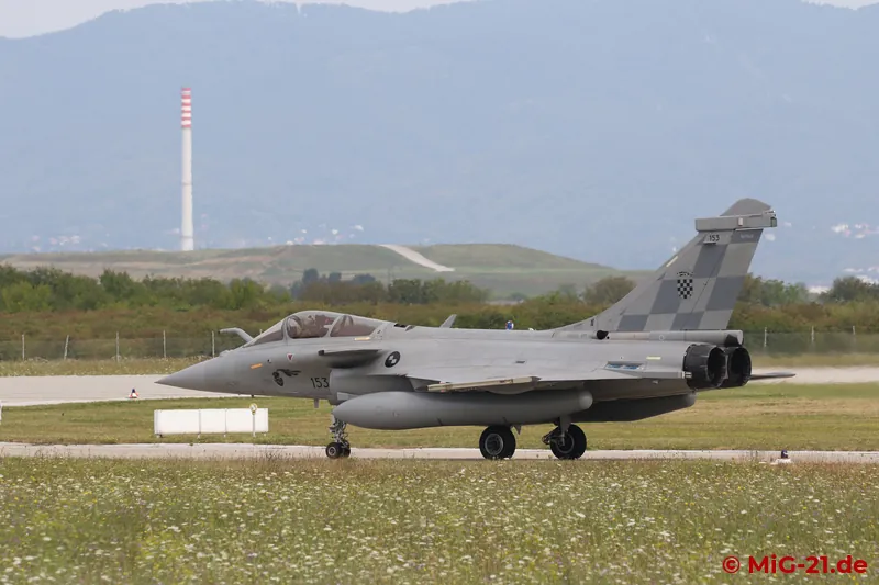 Immediately after the MiG-21 ...
