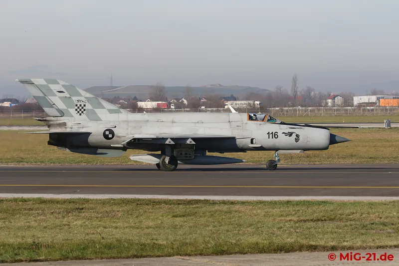 ... carries under its fuselage the drop-tank with all the signatures of pilots and technicians that 117 had …