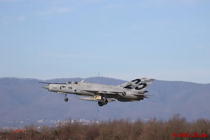 ... and so the settings are not optimal, but never mind: 2024 will not be a year without flying MiG-21s …