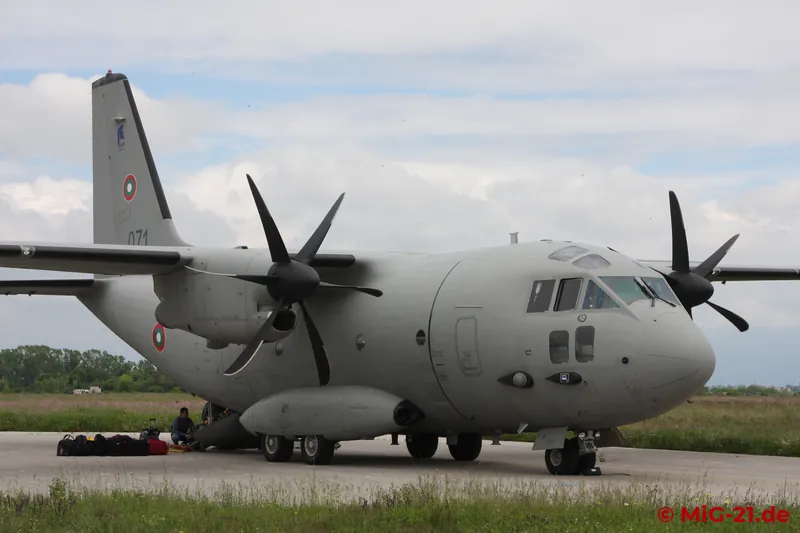 Four hours later, conditions had improved so much that all aircraft that had flown in from elsewhere could …