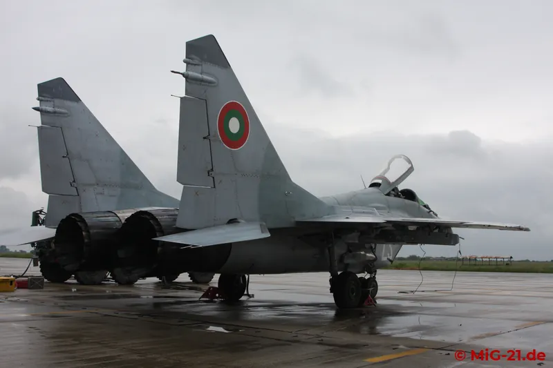 The highlight of the event was undoubtedly the MiG-29 display. First a pair of a single- and a two-seater …