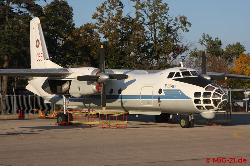... An-30 and ...