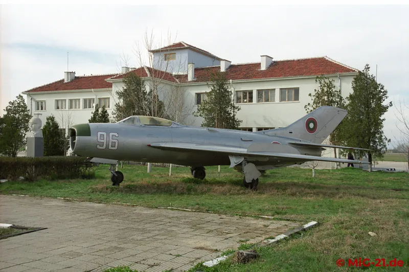 ... MiG-19PM, ...