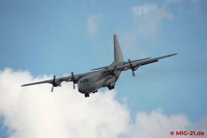 ... and a Swedish C-130 Hercules, which gave a nice display.