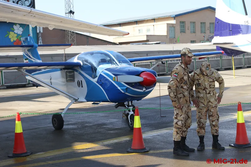 ... MFI-17 Mushshak basic trainers ...