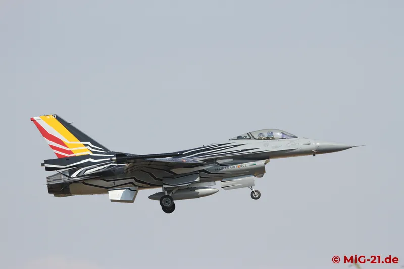 With the following Belgian F-16 there was then no problem at all – probably also because the author 's pulse …