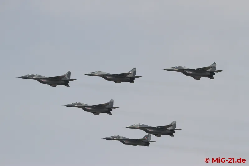 ... the MiG-29 ...