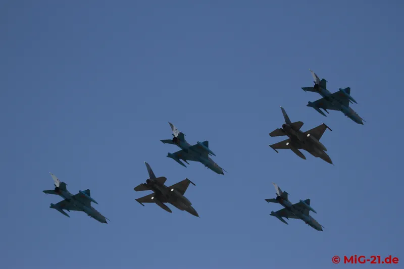 In the late afternoon there were again formations of LanceR to see – ...