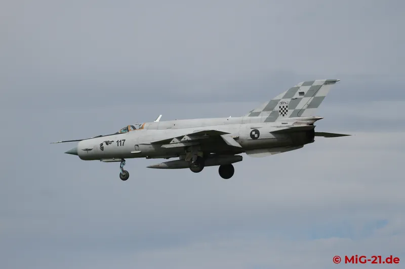 ... followed the MiG-21bisD, ...