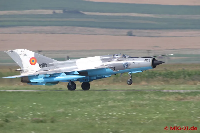 ... to form up for the subsequent flypasts.