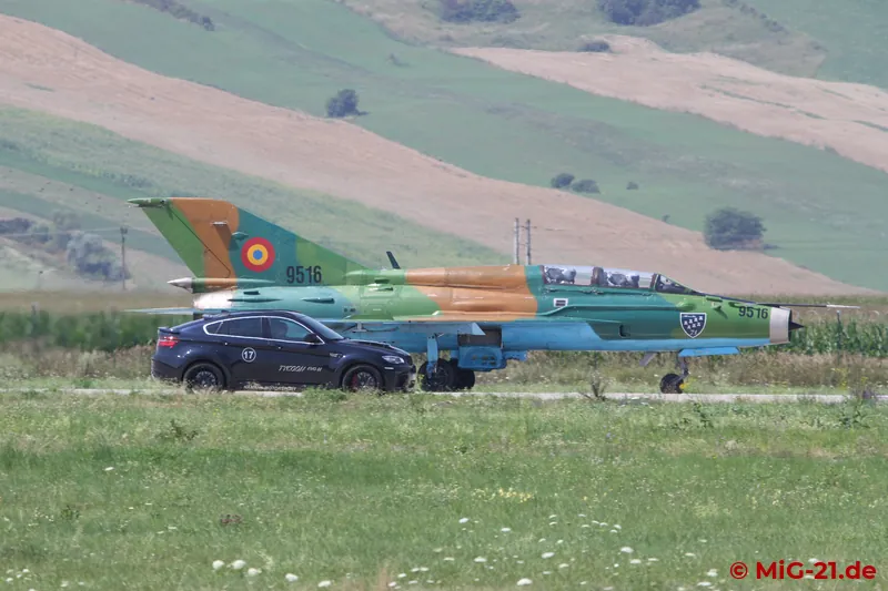 A drag race between a MiG-21 and a tuned BMW ...