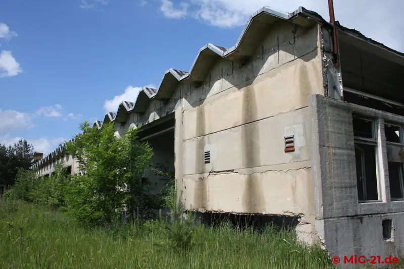 This building probably housed the training armament zone (the area of the armament specialty). At any rate, …