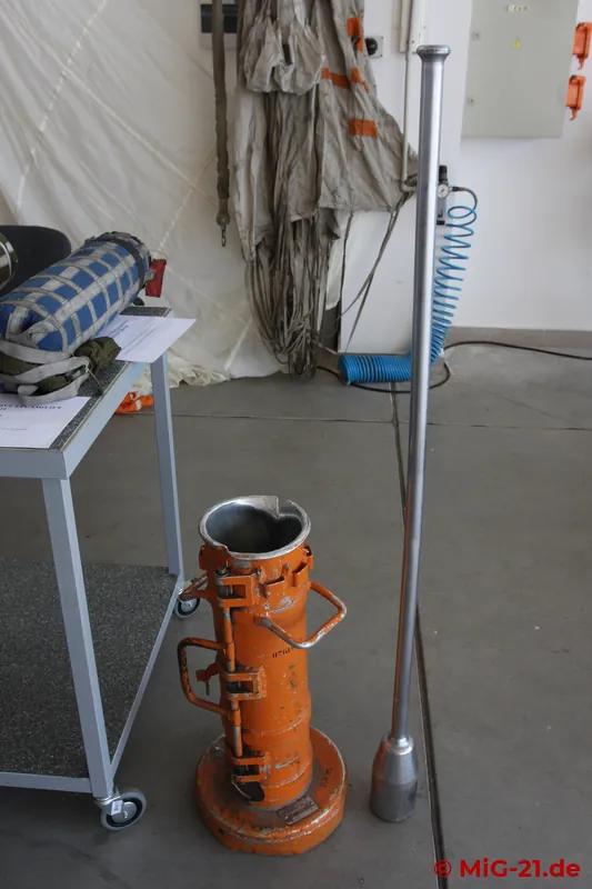 ... as well as various tools and ground equipment, including equipment for packing the brake chute.