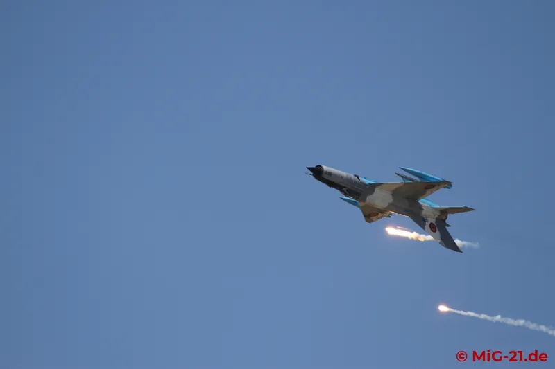 The use of infrared flares in the displays was (unfortunately) significantly reduced compared with previous …