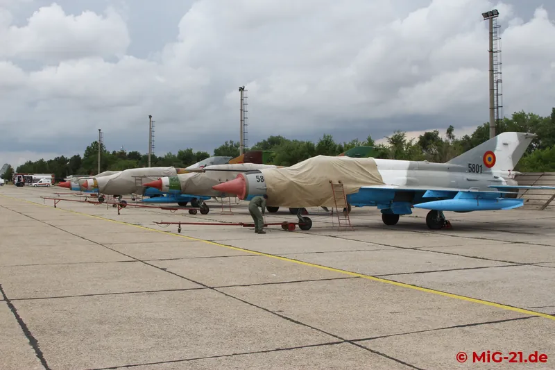 While the weekend had already begun for the LanceRs and only four covered aircraft stood on the flightline ...