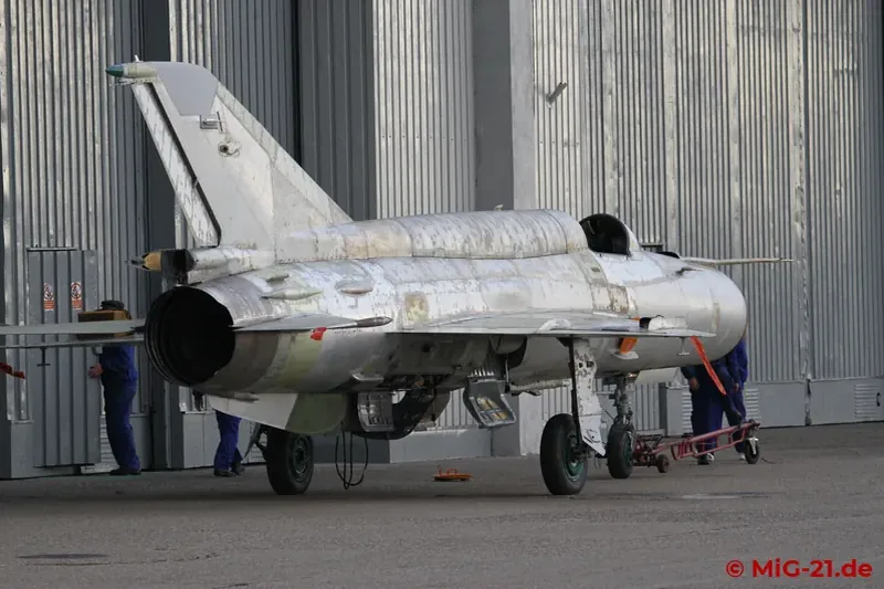 The skin of another aircraft, which carried out an engine test run during the visit, gives an idea of the …