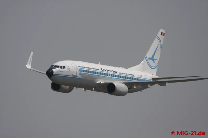 ... a TAROM Boeing 737 in a low pass.