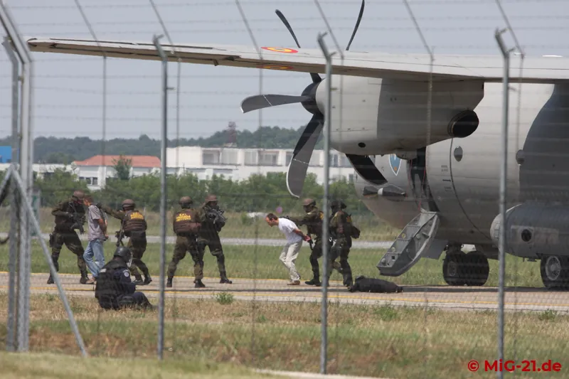 ... and the "hijackers arrested".