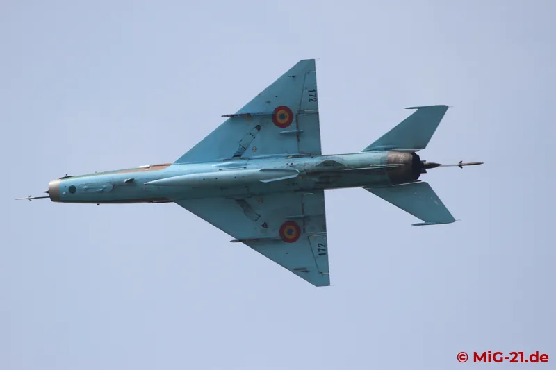 ... just like the MiG-21s ...