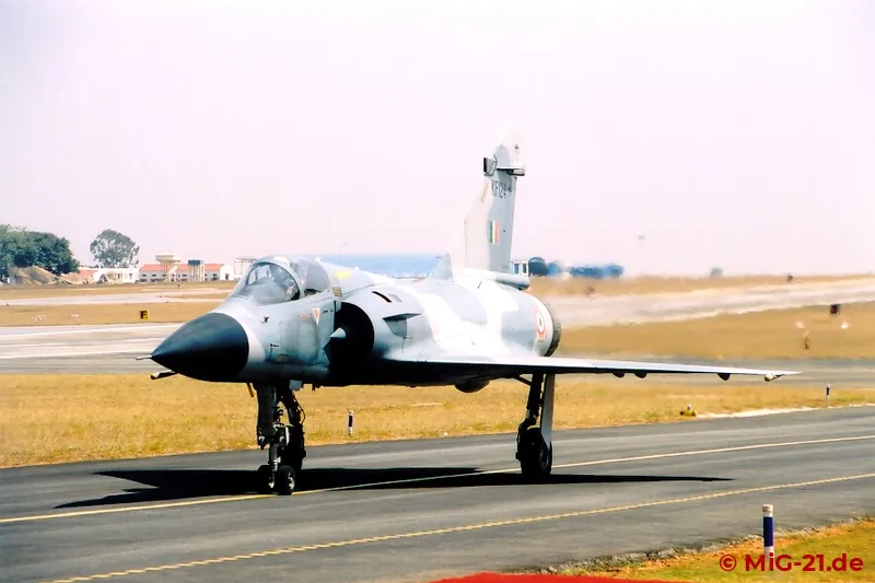 ... und die Mirage 2000.